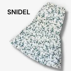 訳あり スナイデル ロングスカート フラワープリント S 花柄 緑 白