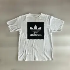 M adidas アディダス　Tシャツ