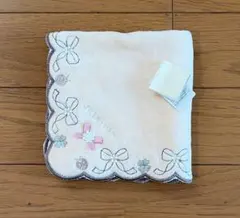 新品タグ付き ジルスチュアート　タオルハンカチ JILLSTUART