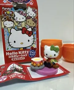 ハローキティ　チョコエッグ　コラボレーション　ソロキャンプ