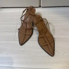 ★美品★ミラオーウェン★ポインテッドトゥシューズのサムネイル