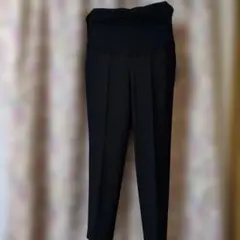 新品未使用　UNIQLO マタニティパンツ M ブラック