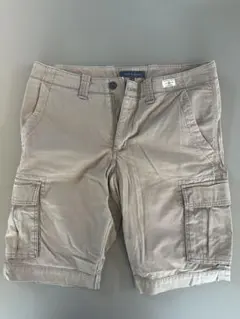 【お値下げしました】TOMMY HILFIGER ショートパンツ ベージュ　古着のサムネイル
