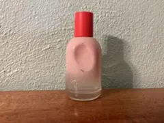 2026年最新】Glossier 香水(女性用)の人気アイテム - メルカリ
