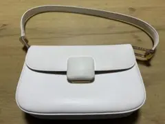 CHARLES & KEITH ショルダーバッグ ホワイト