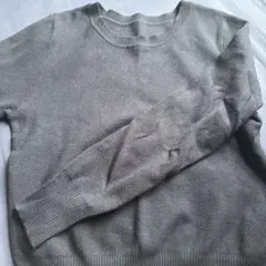 ダークグレー リブ編み クルーネックセーター