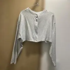 グレー クロップドカーディガン