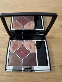 Dior アイシャドウパレット　689