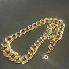 アクセサリー　チェーンネックレス　ゴールド色　necklace　gold