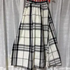 Honeys チェック柄 ロングスカート Mサイズのサムネイル