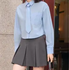 GU ローウエストプリーツミニスカート