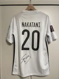 Item thumbnail for item 0810126c-789b-42cc-9948-978d08884298