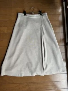 ベージュスカート　NATURAL BEAUTY BASIC