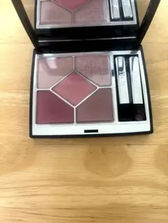 DIOR ディオールショウ　サンク　クルール　823 ローザムタビリス