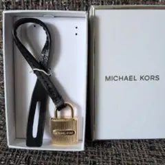 MICHAEL KORS キーホルダー パドロック チャーム