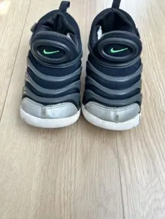 Item thumbnail for item 7fbc328d-4f90-4ab9-91ed-e4c345dc8a2d