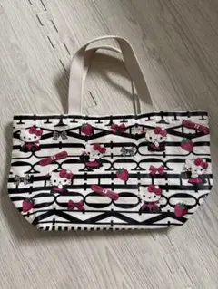 Hello Kittyコラボバッグ