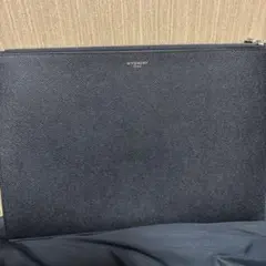GIVENCHY クラッチバッグ ブラック