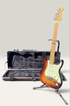 ★ Fender USA ストラトキャスター 純正ハードケース付 2000年製のサムネイル