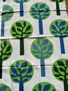 IKEA FREDRIKA/tree 木のデザイン 綿生地 120㎝×150㎝