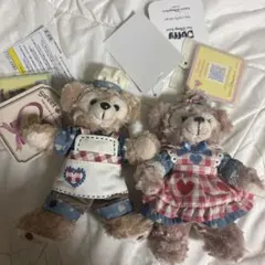 タグ付き　ダッフィー シェリーメイ ぬいぐるみバッチ　バレンタイン