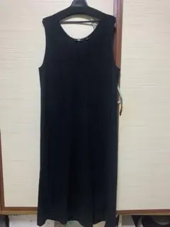 ノースリーブ ブラック ロングワンピース