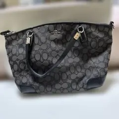 coachショルダーバッグ