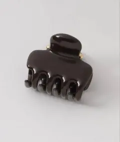 UNDO HAIRWARE｜No.2 Claw Clipヘアクリップオリーブ - メルカリ