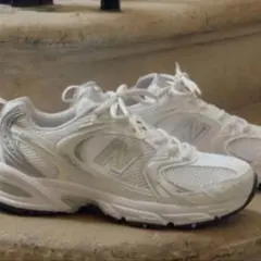 【美品】New Balance 530 ホワイト×シルバー スニーカー 24cm