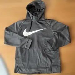 Nike グレー プルオーバーパーカー