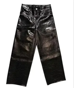 GOAR.ARCHIVE クロコレザー 黒 ZIPPER PANTS CROC GOAR.ARCHIVE クロコレザー 黒 ZIPPER PANTS CROC - メルカリ