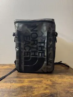THE NORTH FACE カモフラージュ リュック