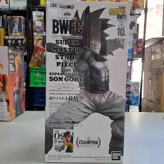 ク*ク様 ⭐新品⭐0376 価格高騰中~!! BWFC SMSP 超サイヤ人4