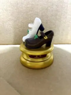 ウマ娘 レジェンドレース トロフィーフィギュアコレクション　サイレンススズカ