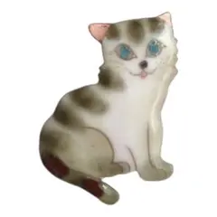 猫　七宝焼　ブローチ