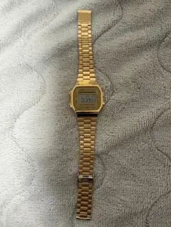 CASIO デジタル腕時計 ゴールドのサムネイル