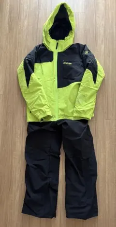 nnoum スキーウェア 上下セット キッズ 150
