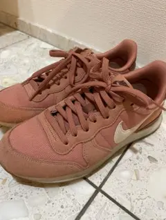 Nike スニーカー　インターナショナリスト