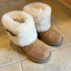 UGG ブラウン　ファー付きブーツ
