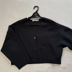 UNIQLO U Vネック カーディガン ブラック Sサイズ　毛32%