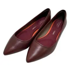 【極美品】ロックポート (22.5) パンプス フラット ポインテッドトゥ 本革のサムネイル
