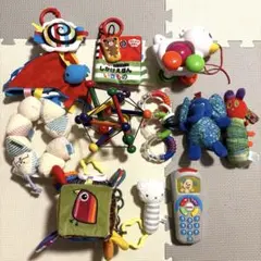 知育玩具セット 0歳　おもちゃskwish combi はらぺこあおむし等