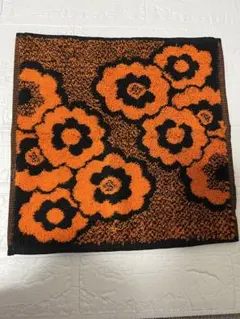 ハンドタオル　花柄　花　オレンジ　タオル