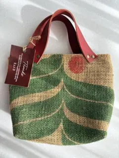 Item thumbnail for item 39388b2c-b72a-4755-9645-1aff8583ebba