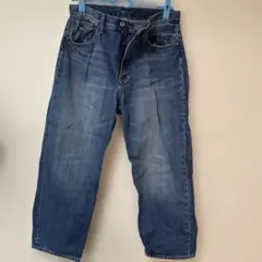 濃い青 ストレートジーンズ