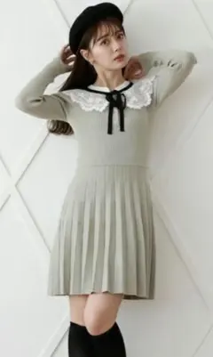 Cheek レース襟付きグレー長袖ワンピース