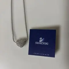 Swarovski ハート型ネックレス