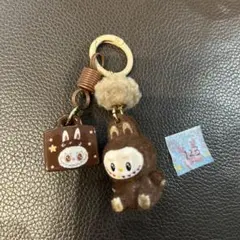 茶色ラブブとバック型ラブブのキーホルダー　No.123