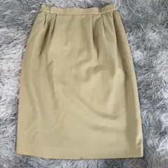 ベージュ タイトスカート (M) 後ろファスナー サイドゴム入り 日本製