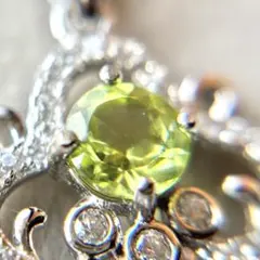 ペリドット ペンダントトップ